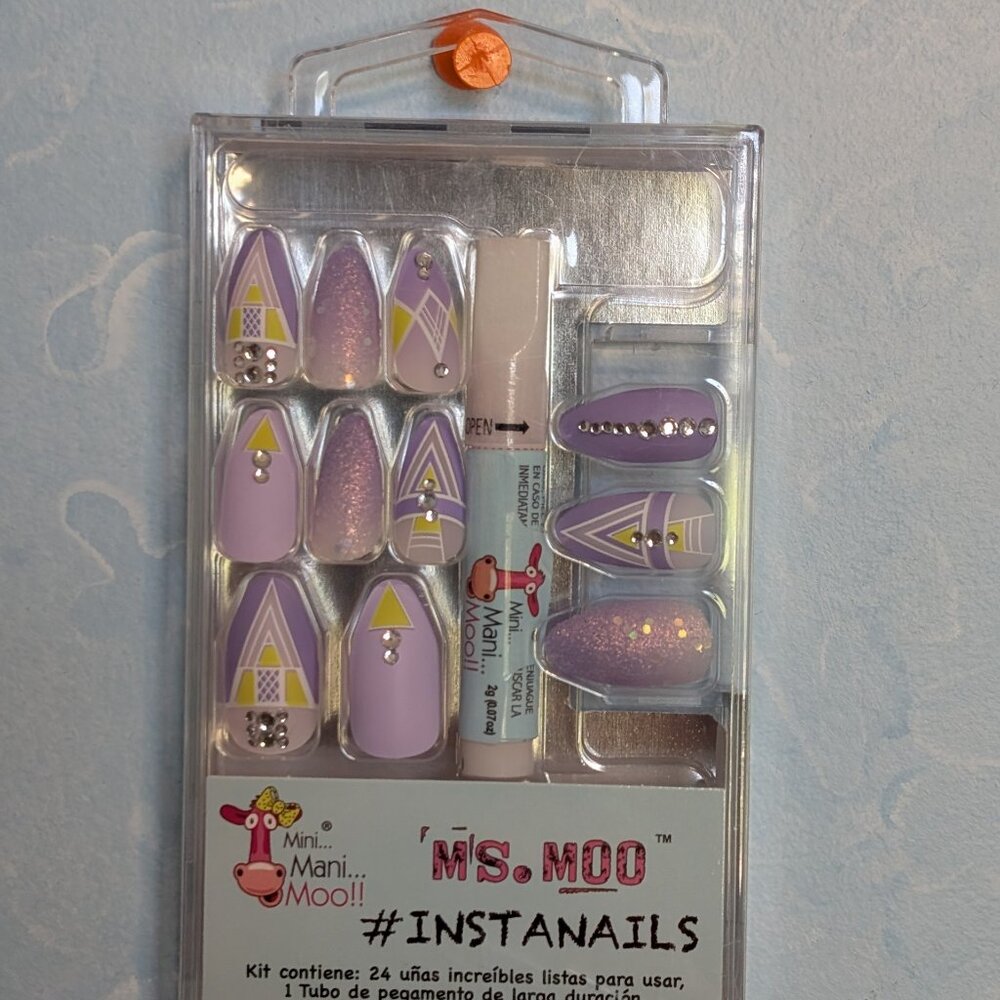 Instant Nails Purple with Bling